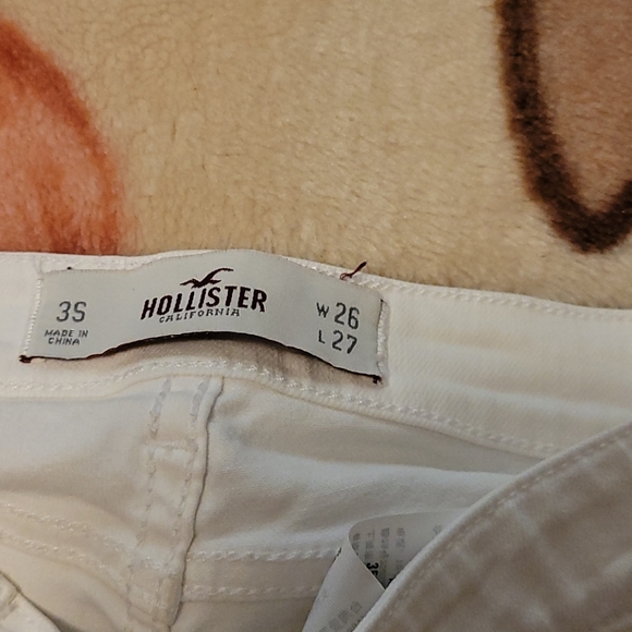 Hollister  jeans - Picture 2 of 4
